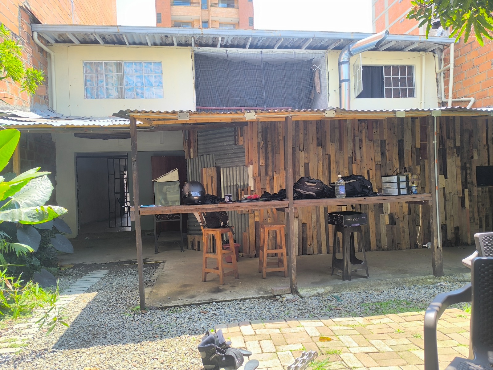 Casa lote en Laureles