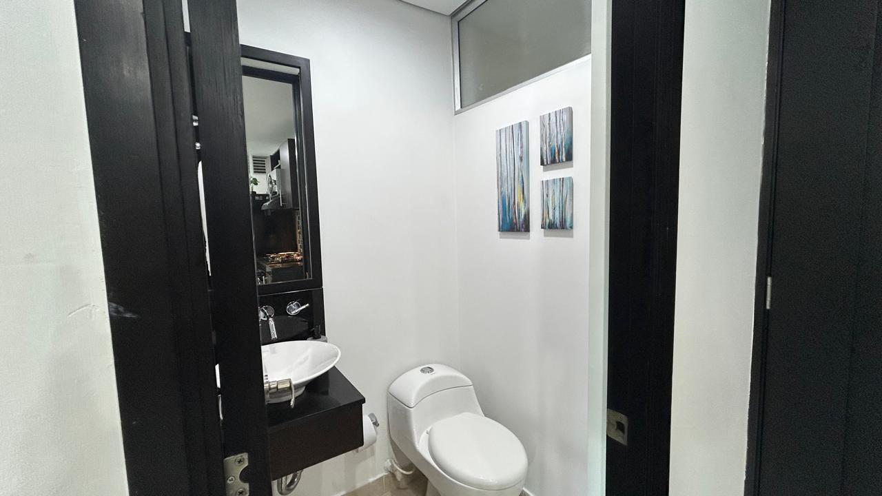Apartamento AMOBLADO para la venta en Medellín Loma de Alejandría