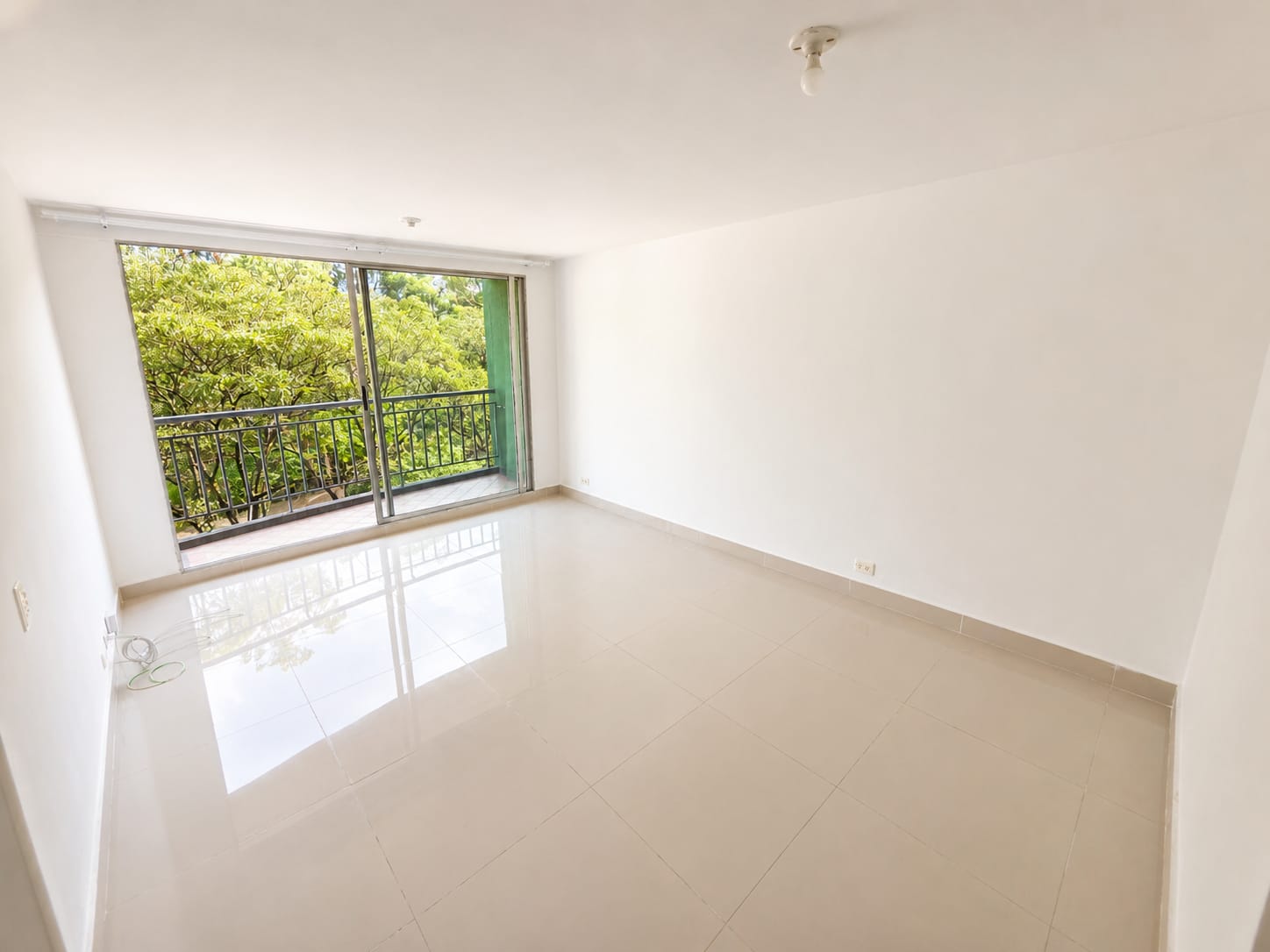 Apartamento en venta Itagüí Suramérica 80 m² mas estudio