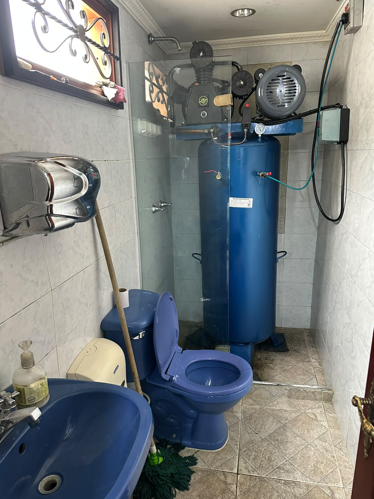 CASA COMERCIAL PARA LA VENTA EN BELEN ALAMEDA
