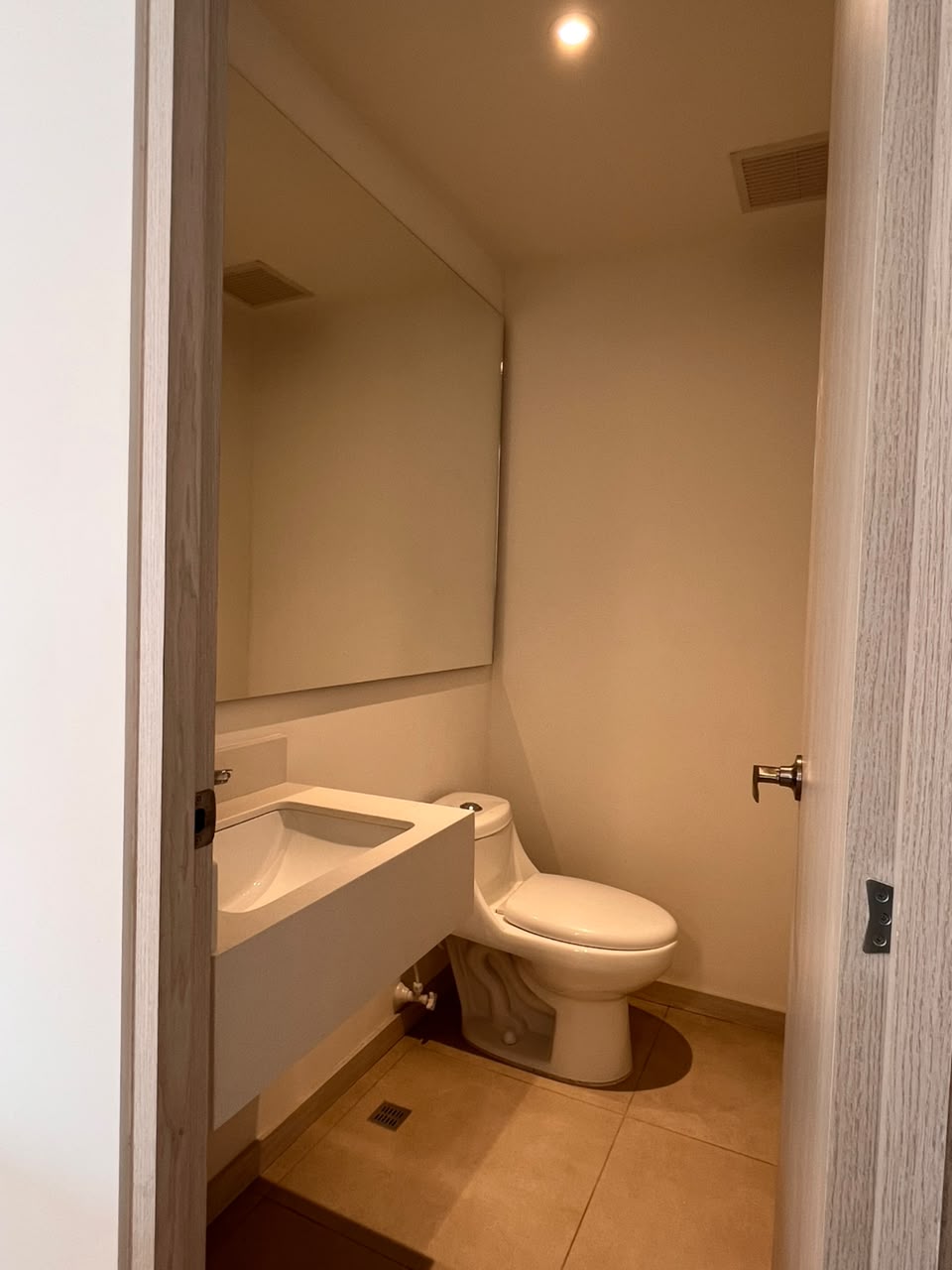 Apartamento en arriendo en Castropol El Poblado Medellín