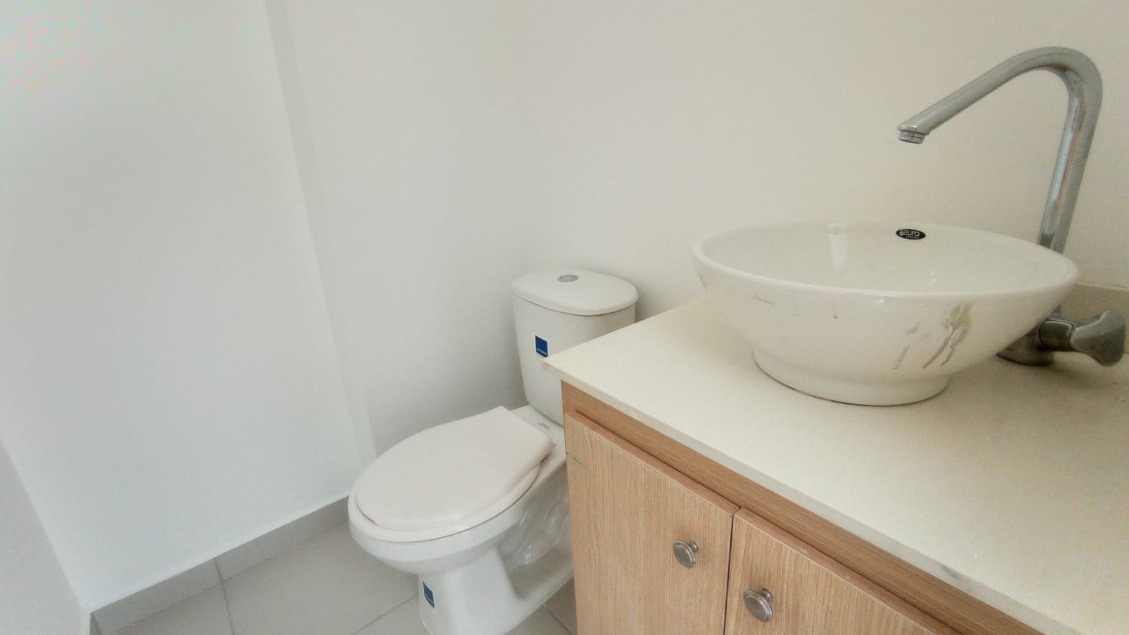 APARTAMENTO  PARA VENTA EN SABANETA ANTIOQUIA, (RENTANDO)