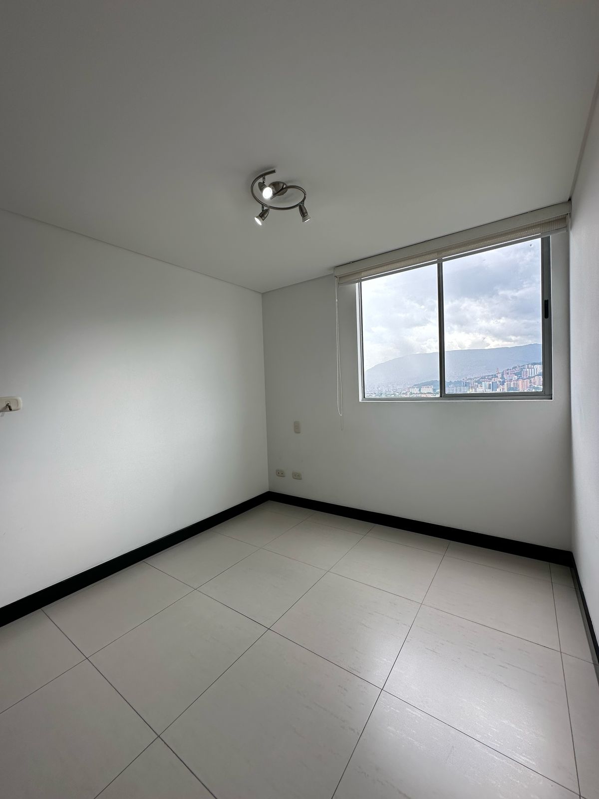 VENDO ESPECTACULAR APARTAMENTO EN LA MOTA