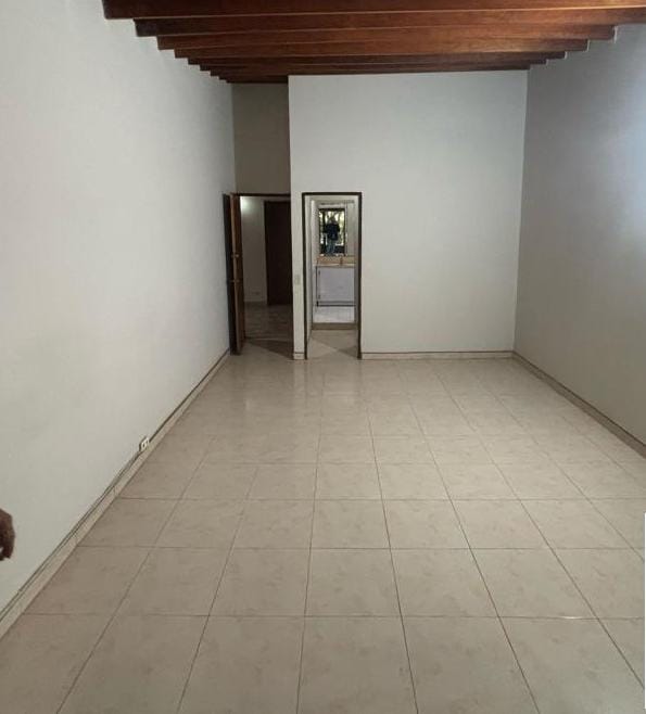 CASA PARA VENTA EN SANTA MONICA LAURELES, MEDELLIN