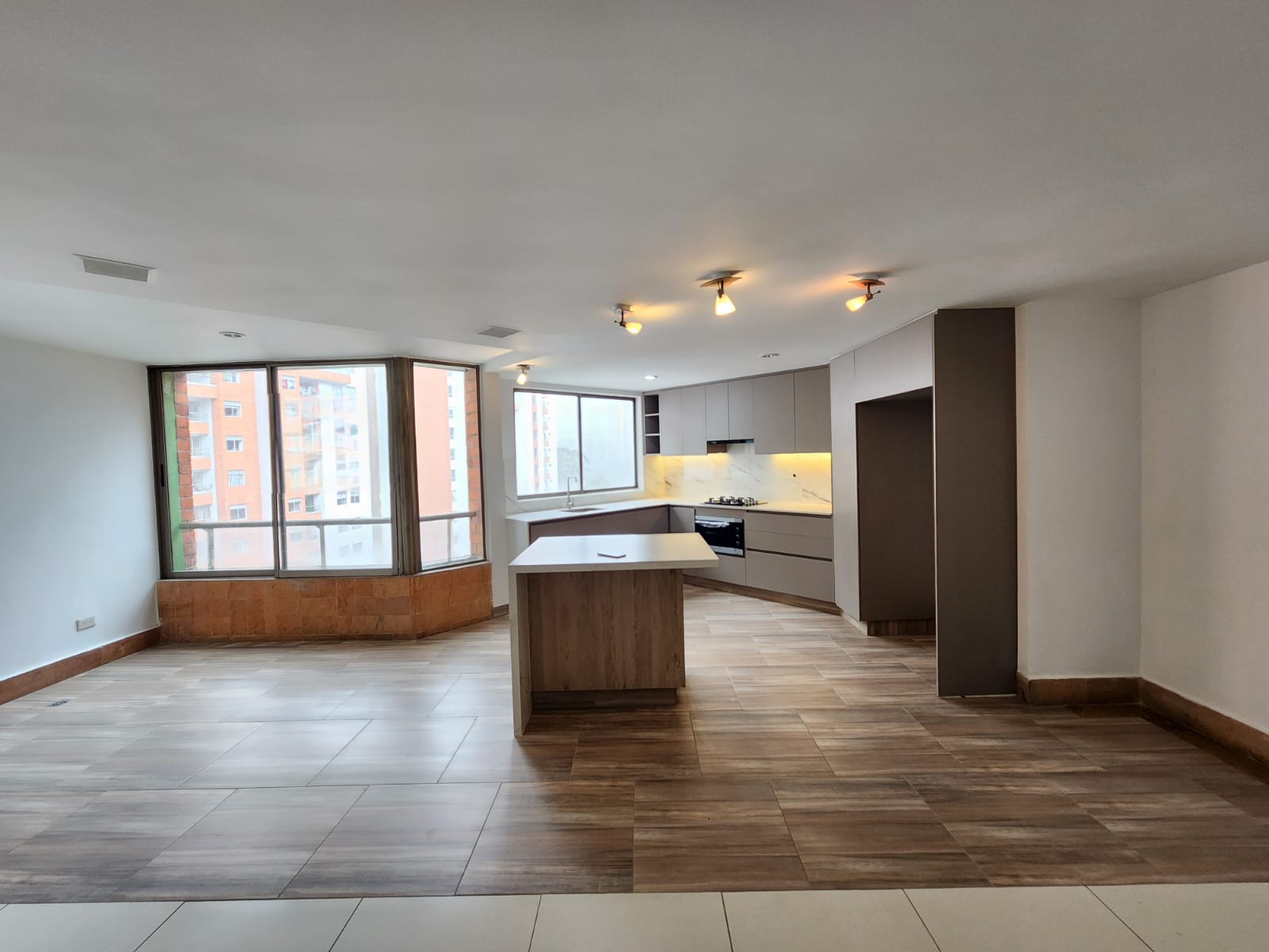 Apartamento en venta en sabaneta sector aves maria