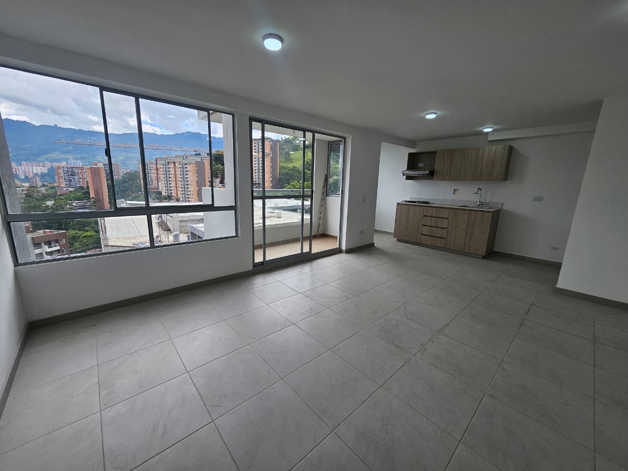 Apartamento para estrenar en venta en La Cuenca Envigado