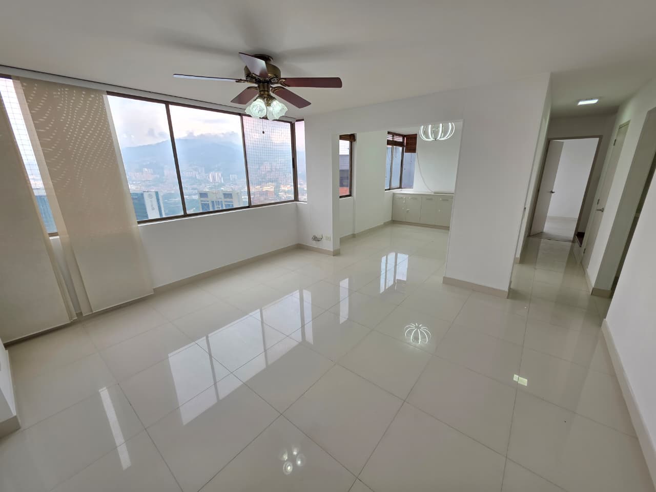 Venta de apartamento en El Poblado Milla de Oro