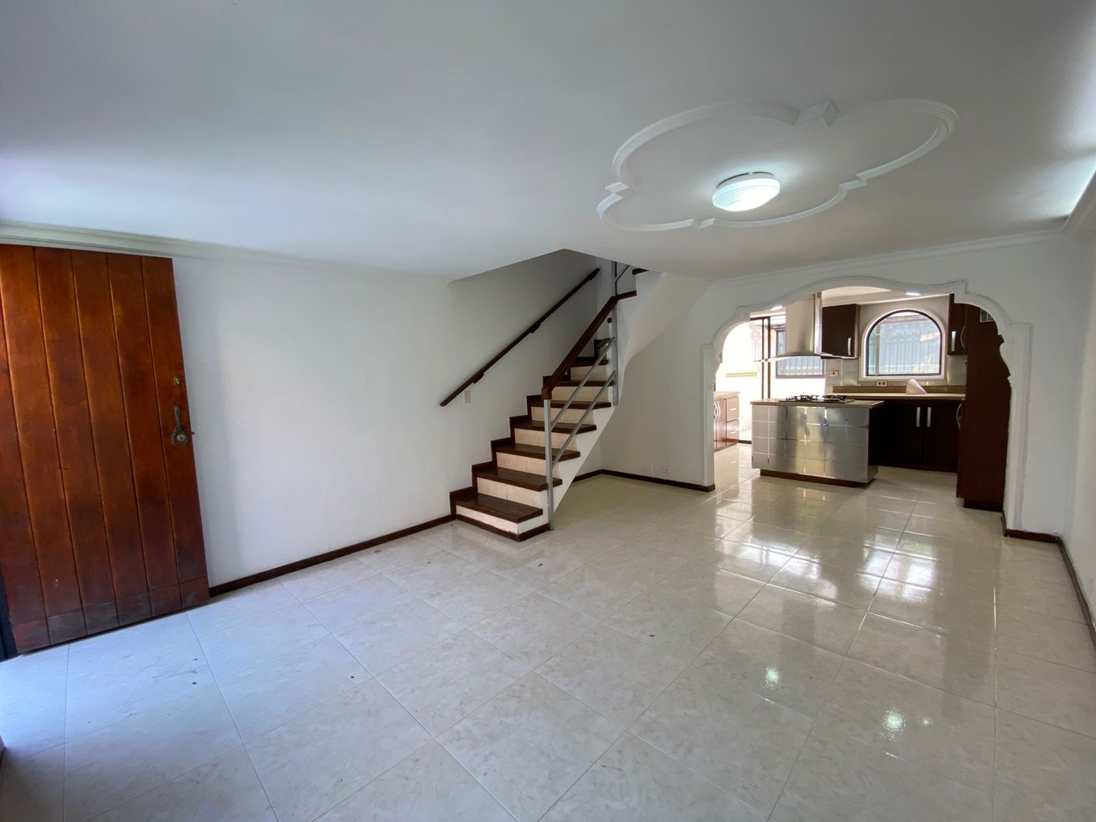 Casa para venta en Medellín belén  la mota