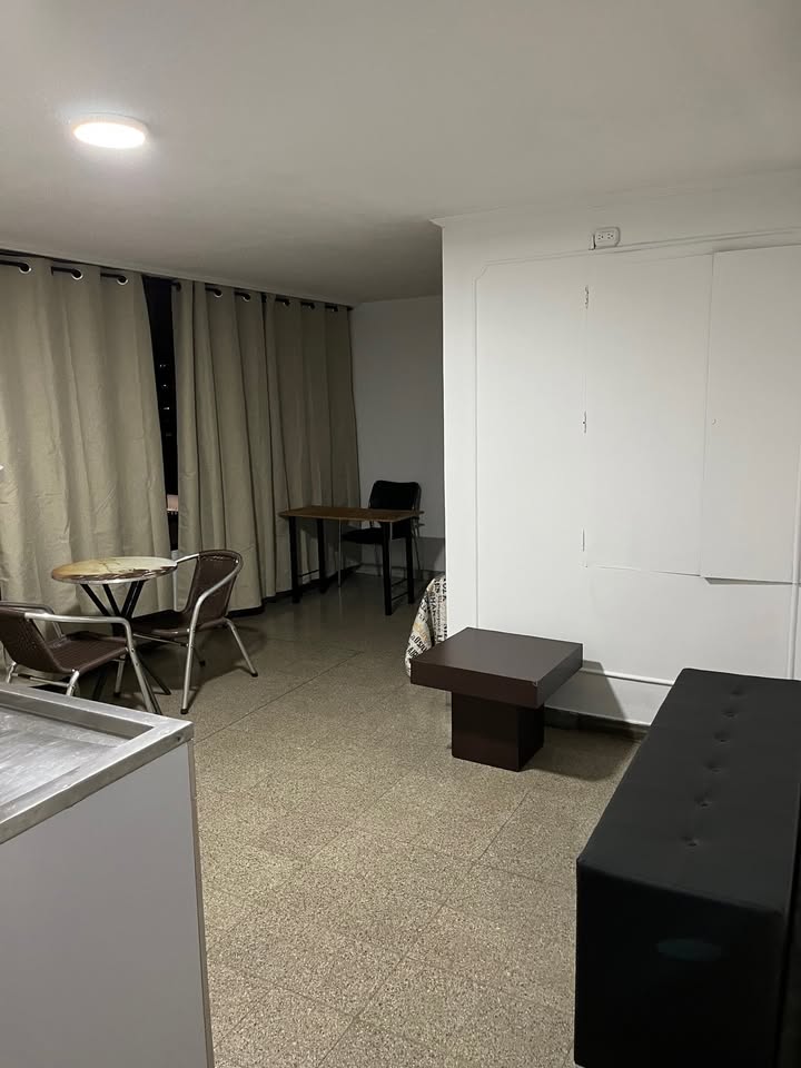 Apartaestudio amoblado para arriendo en El Centro Medellín
