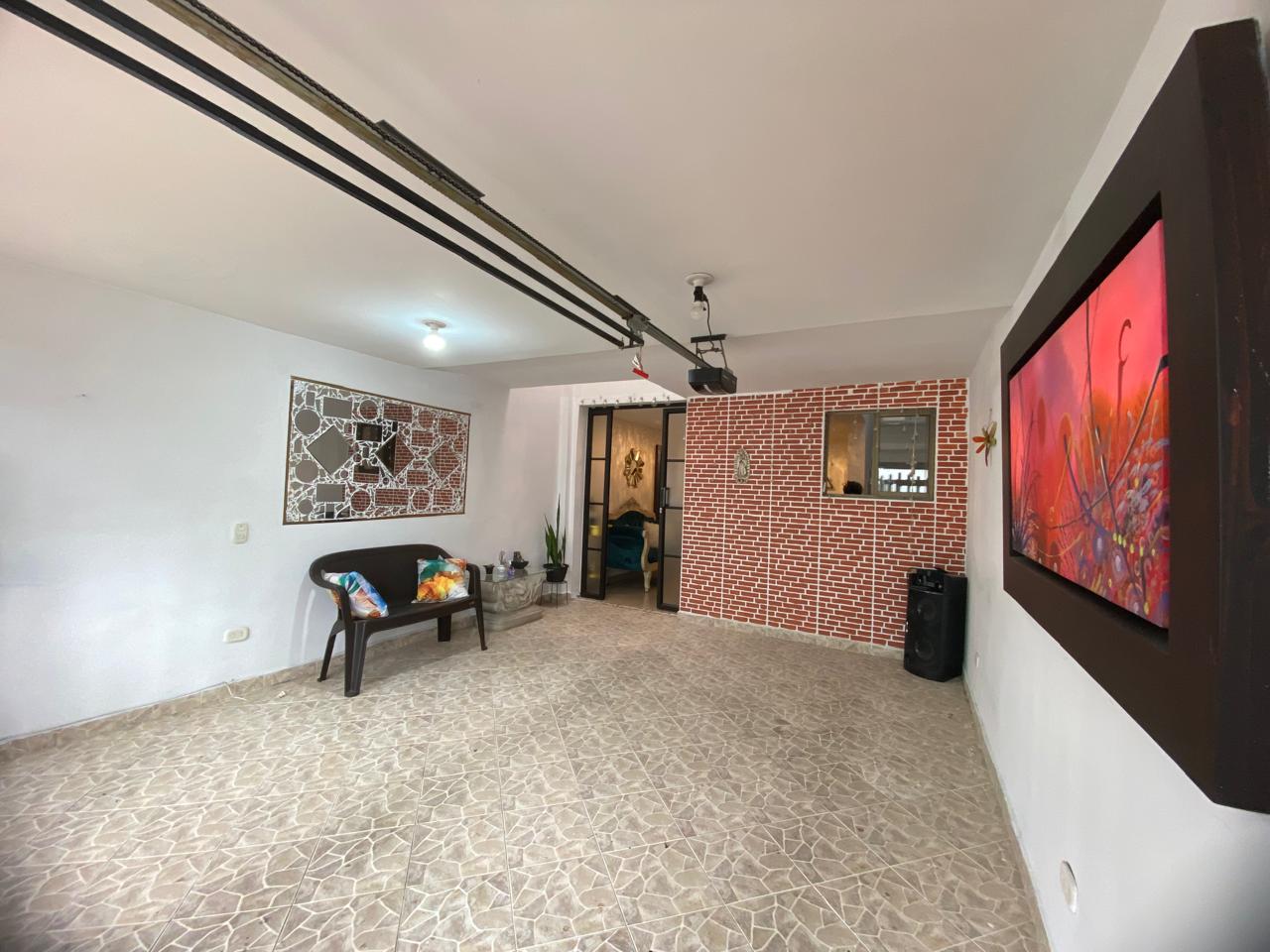 Casa de 2 niveles en venta en Envigado, El Dorado.