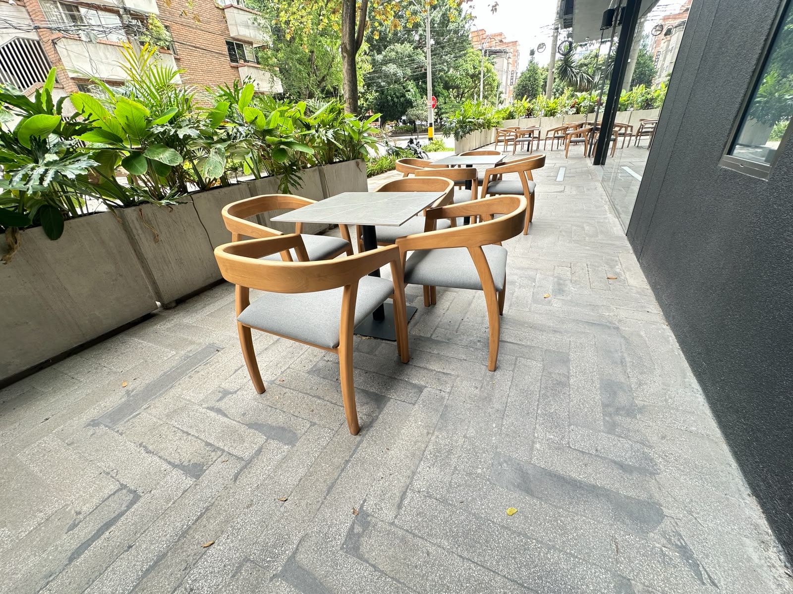 LOCAL EN ARRIENDO EN LOBBY RECONOCIDO HOTEL OCCIDENTE DE MEDELLIN