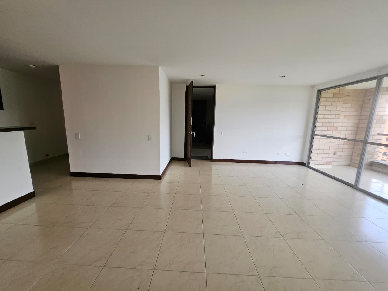 Apartamento en arriendo en la Loma del Escobero Envigado