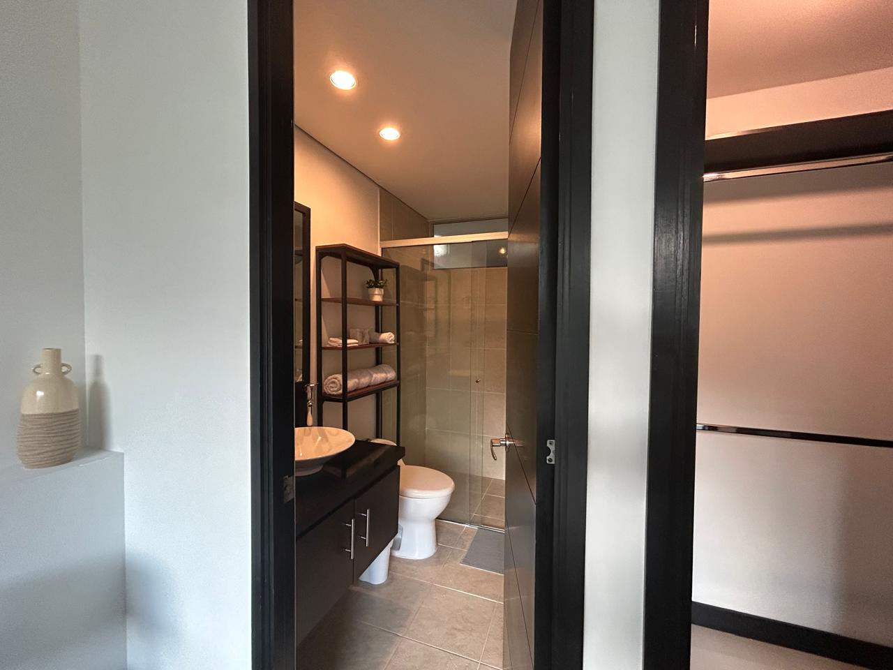 Apartamento AMOBLADO para la venta en Medellín Loma de Alejandría