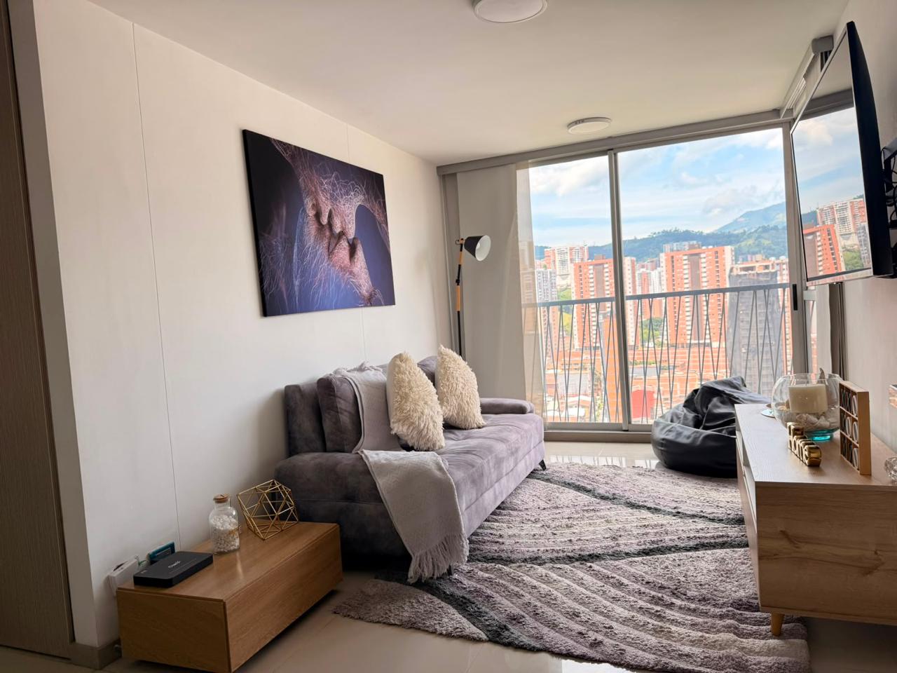 Apartamento amoblado en arriendo en Sabaneta Mayorca