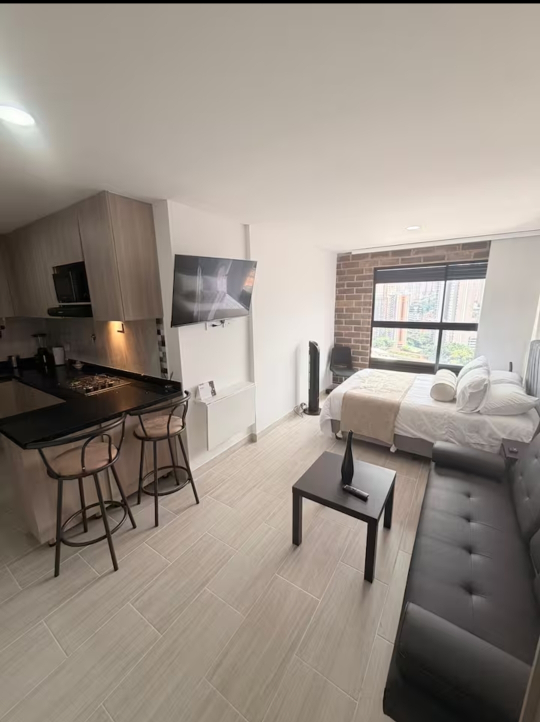 Apartaestudio en arriendo en Sabaneta avenida Las Vegas