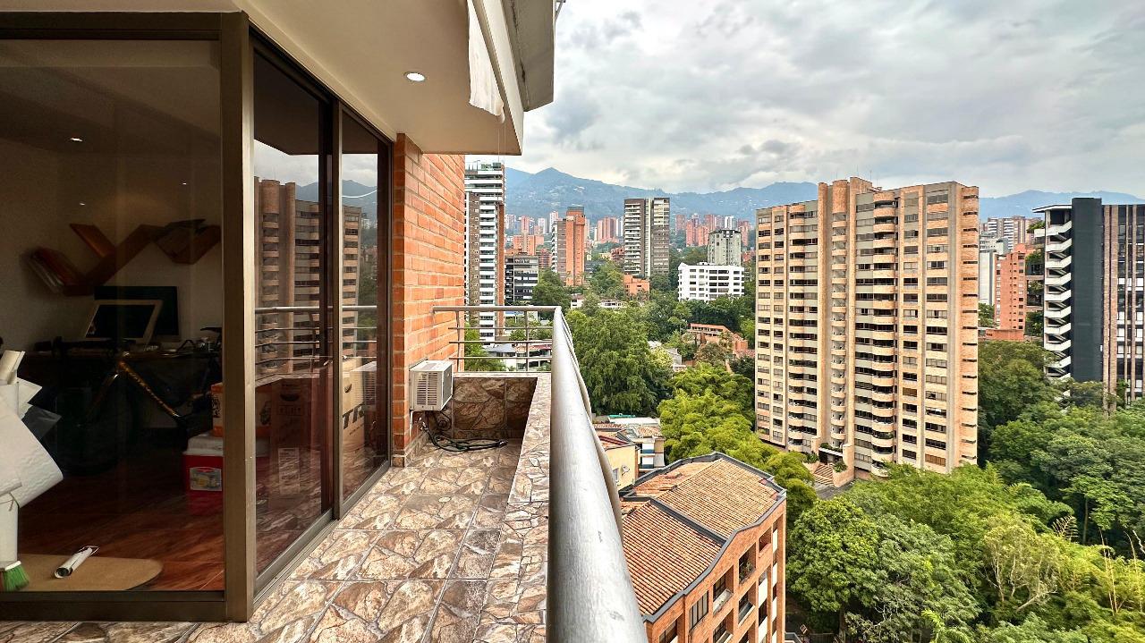 Apartamento para la venta en Poblado Milla de Oro Medellin
