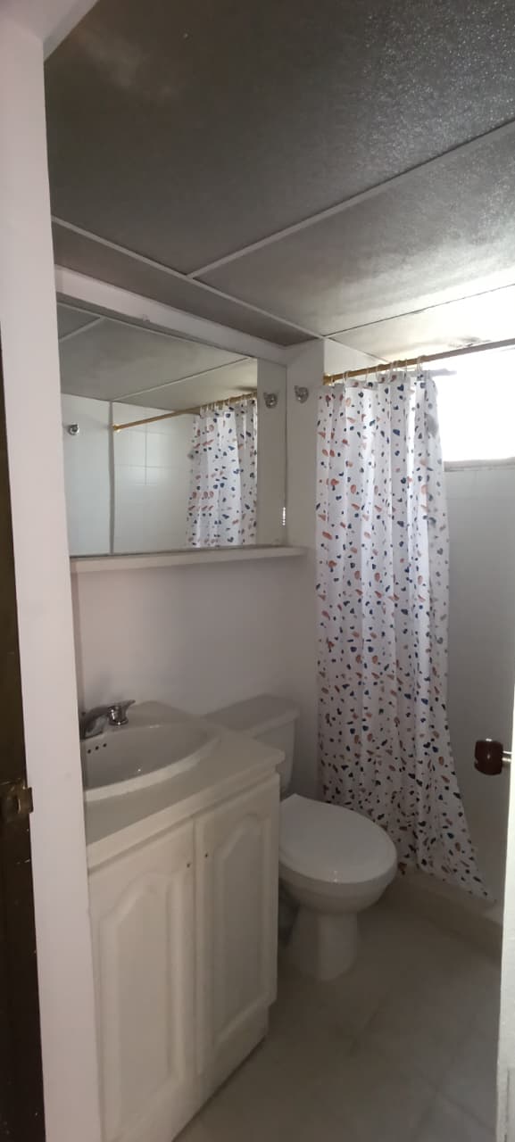Casa para la venta en San Antonio de Pereira Rionegro
