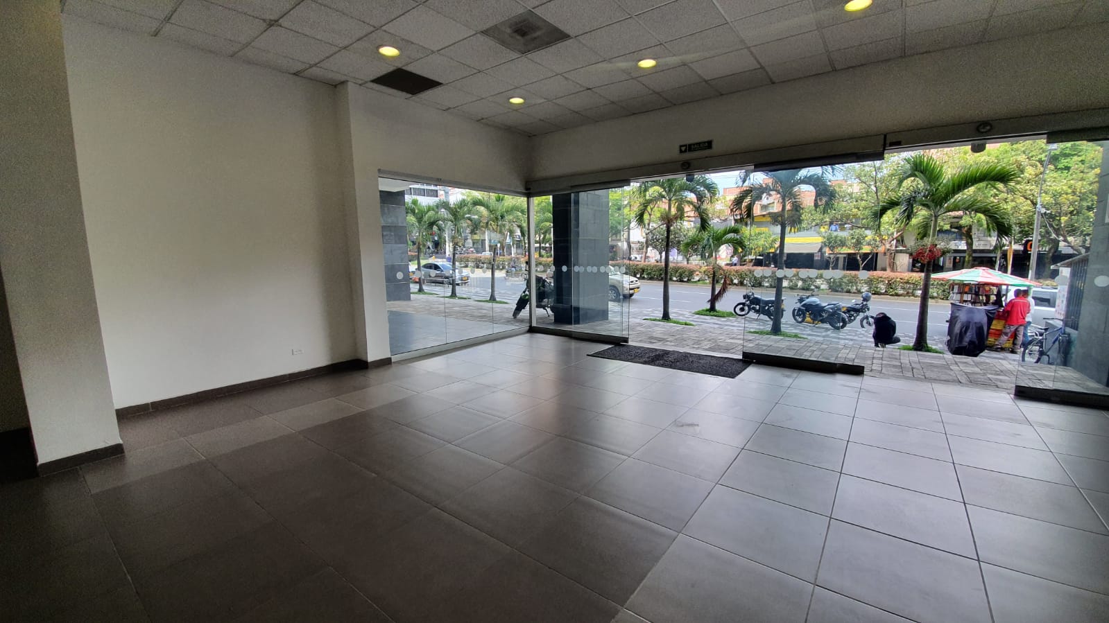 Local para la venta en Laureles