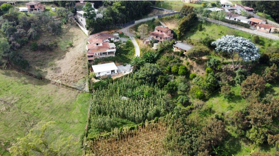 VENTA DE FINCA EN RIONEGRO SECTOR LAS LASJAS