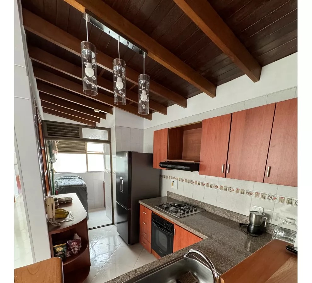 Apartamento para venta en envigado portal sector plano