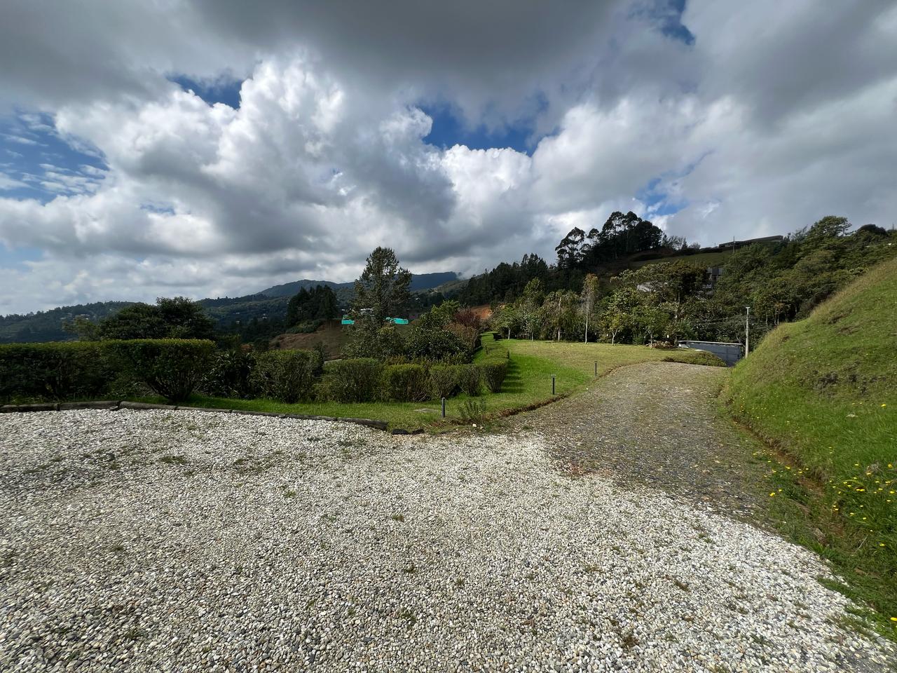 Venta de casa en Envigado Loma de El Escobero