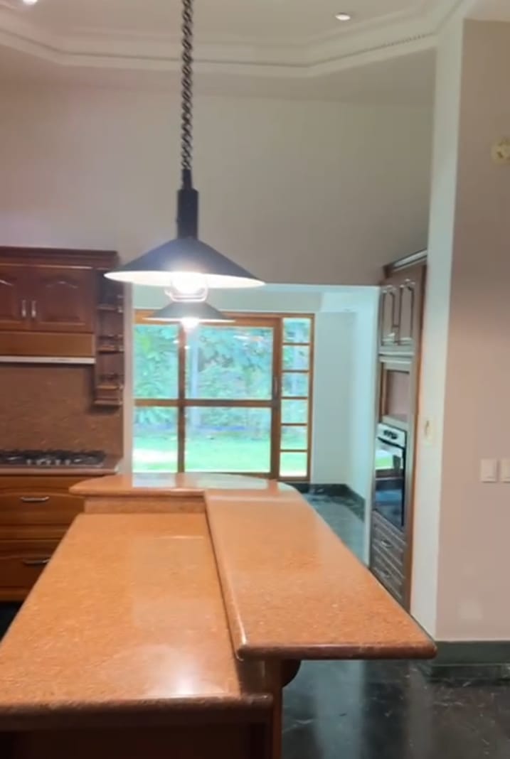 Casa en Venta La Calera El Poblado Medellin