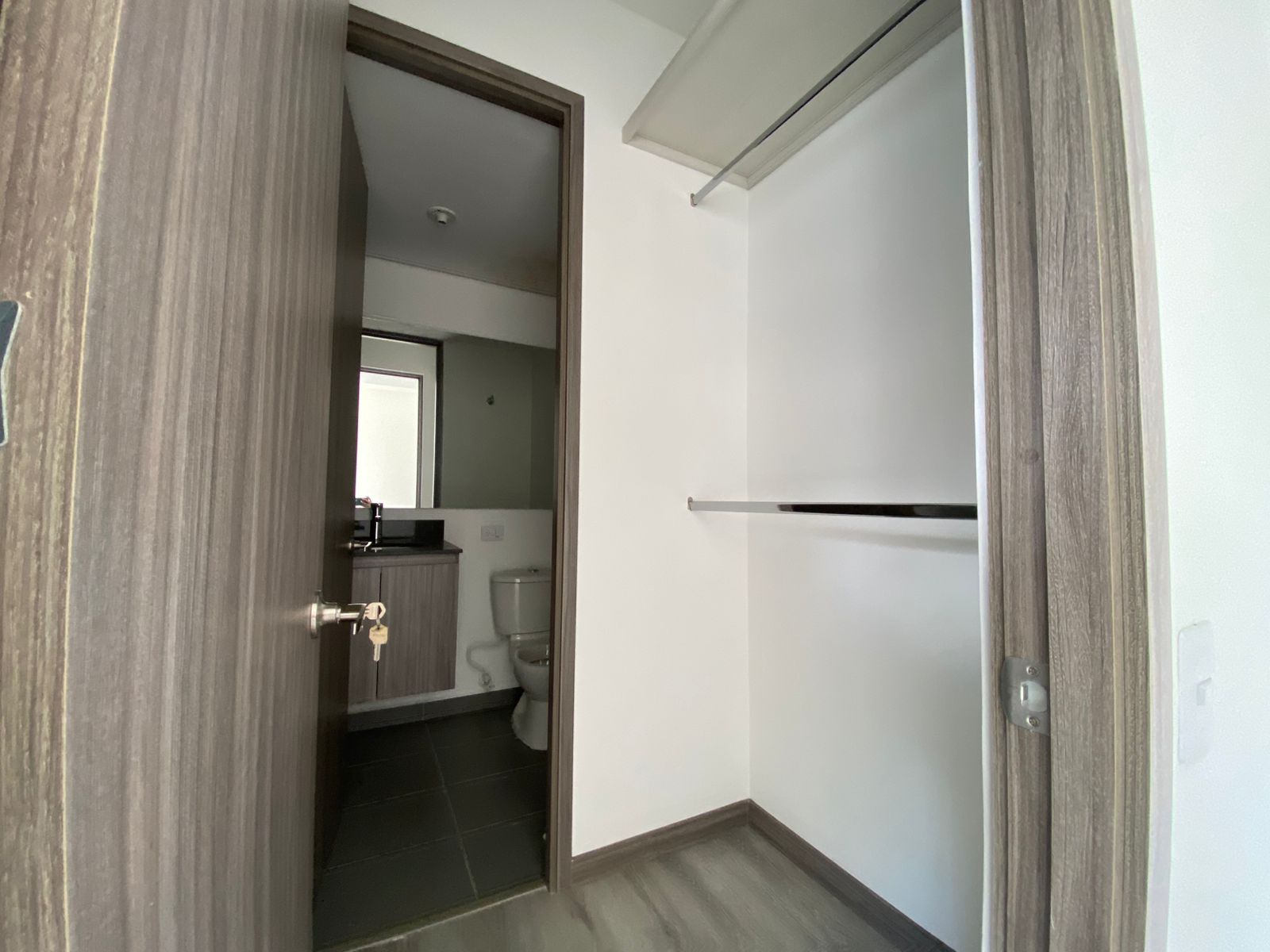 Apartamento en venta (cesión de derechos) Palmas MedellIn