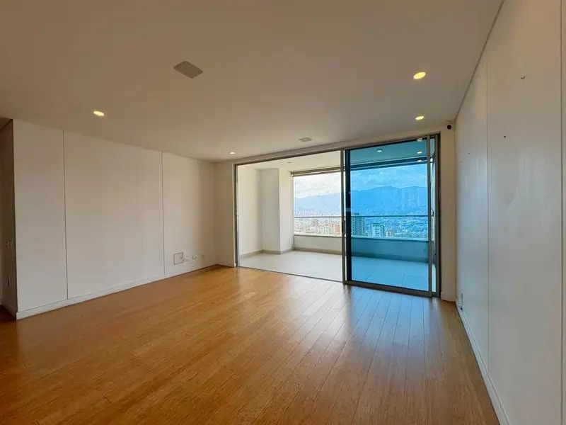 Apartamento en venta  en el Poblado los Balsos Medellín