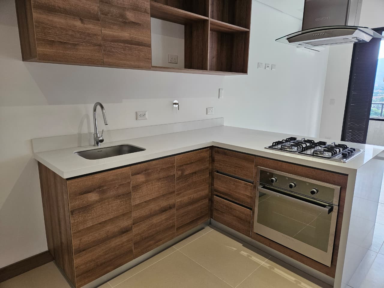 Apartaestudio para estrenar en arriendo Ciudad del Río El Poblado