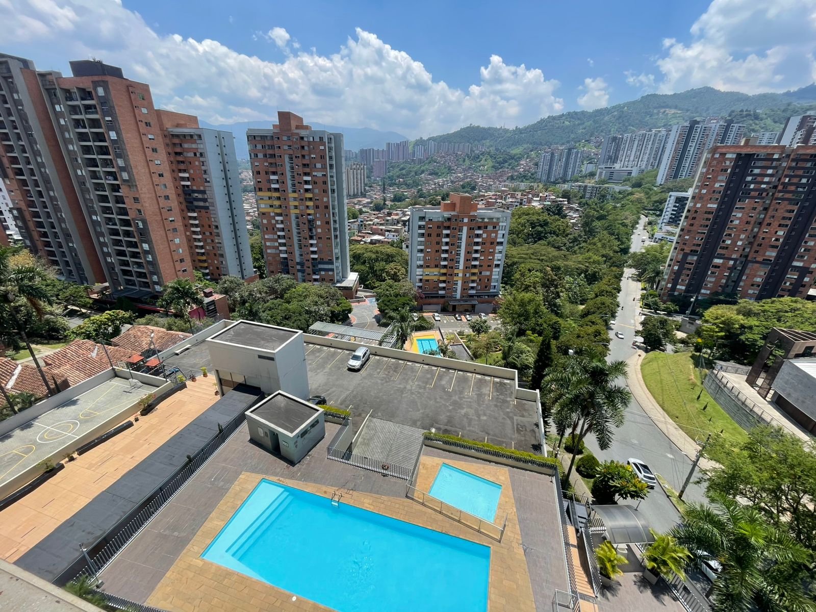 Apartamento en venta en la Loma de los Bernal