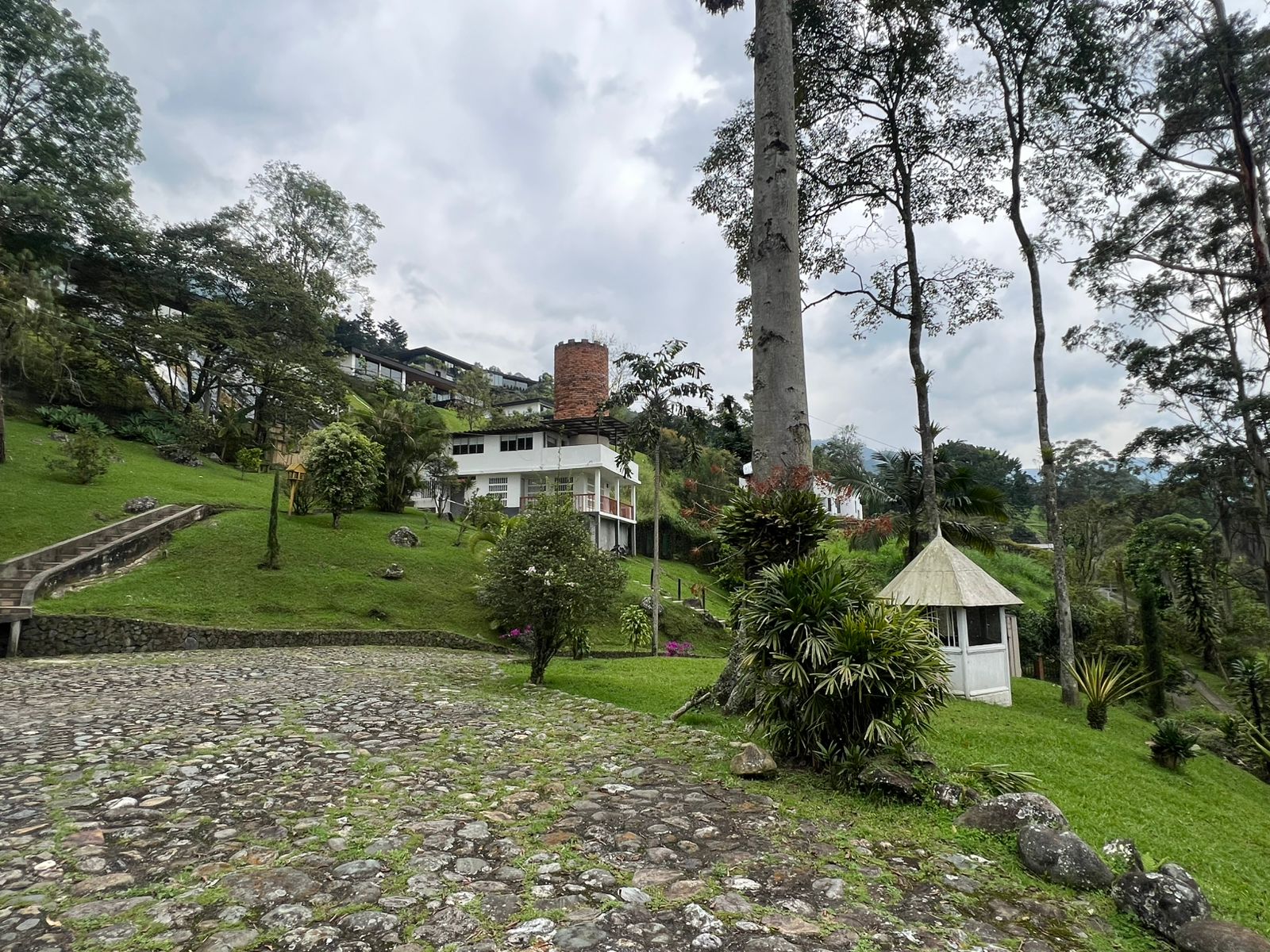 Venta Casa o Lote Estratégico En Los Balsos El Poblado Medellín