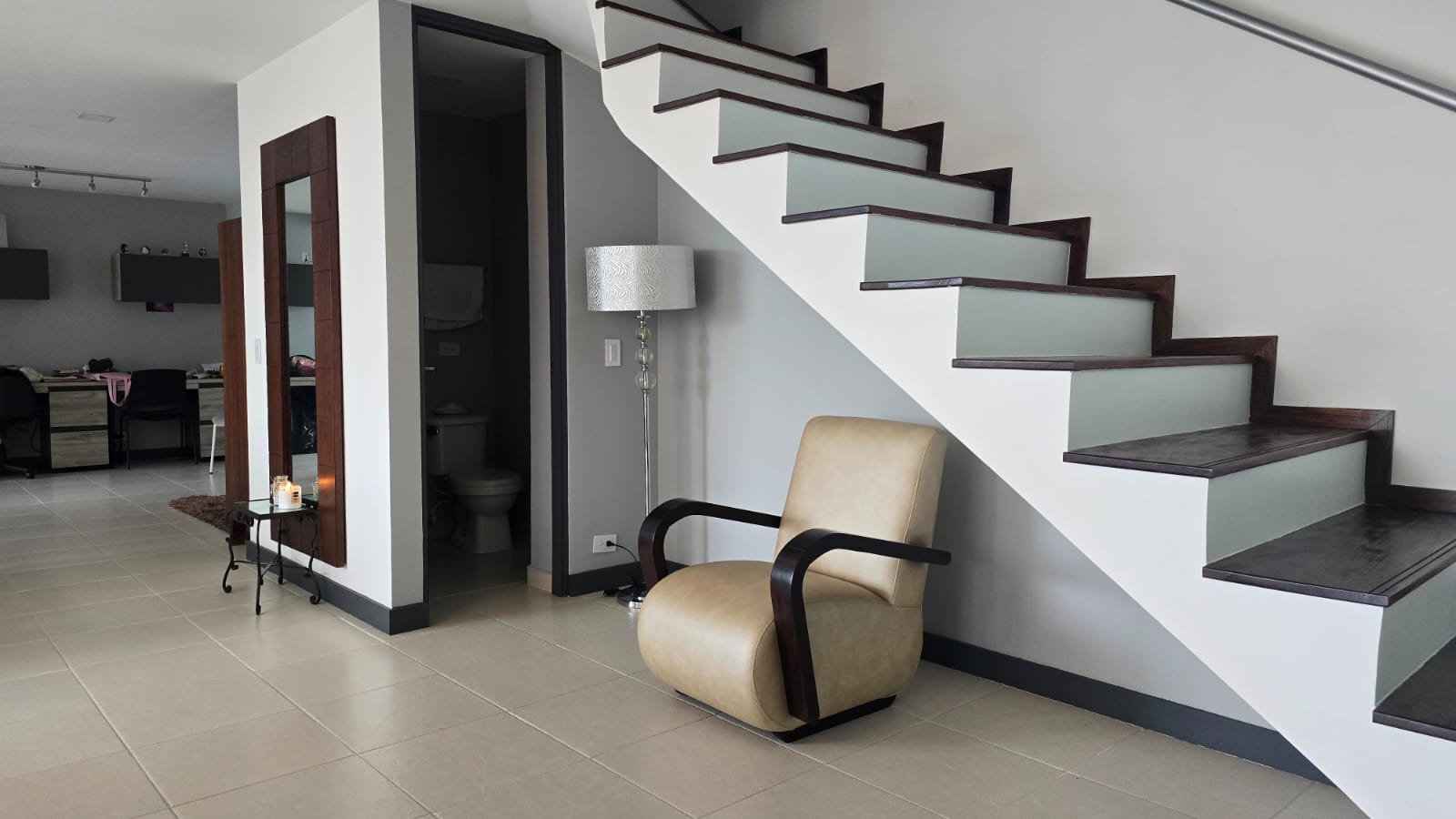 Venta de apartamento duplex en La Estrella Suramerica