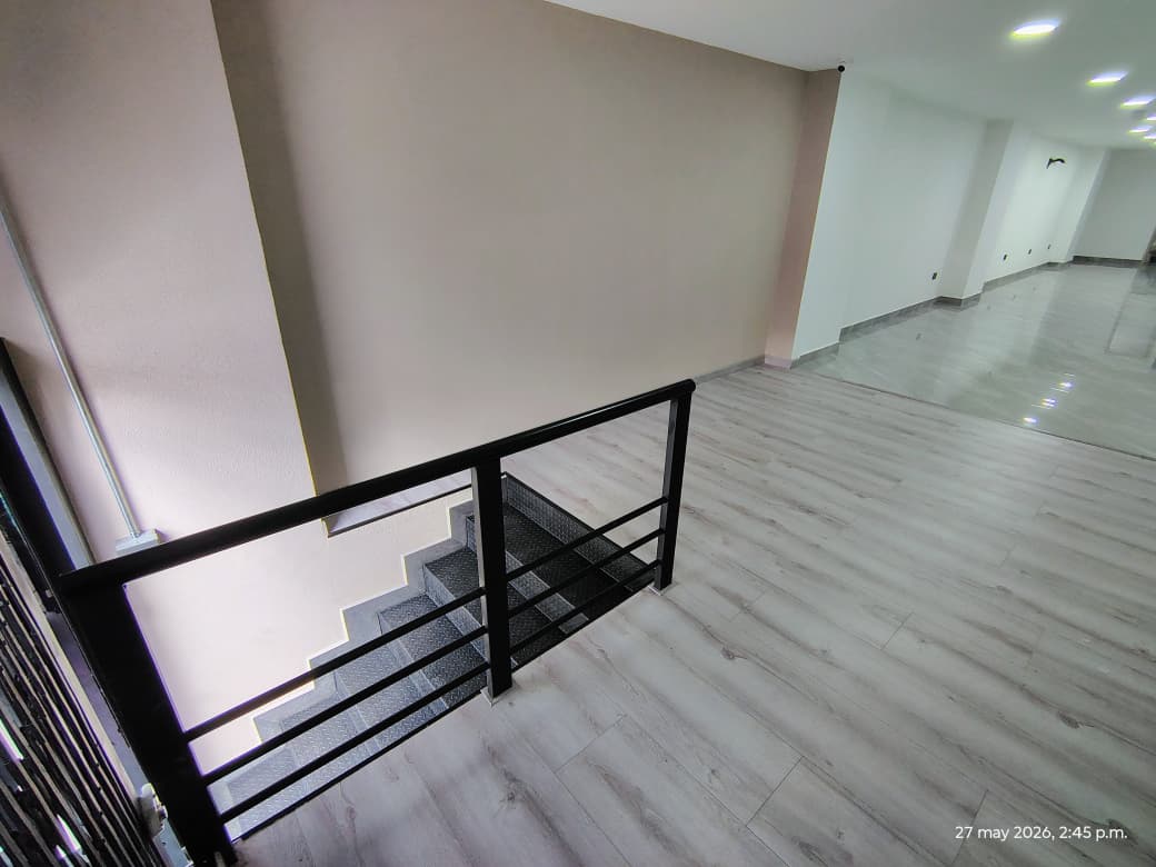 Arriendo local  en Belén la Palma