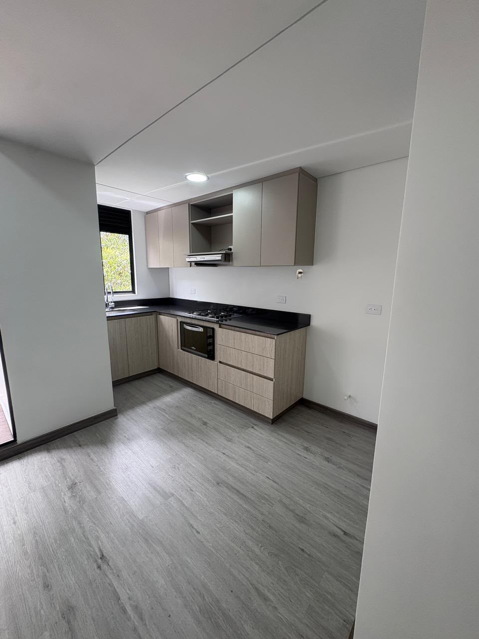 Apartamento para estrenar en arriendo en Las Palmas Medellín