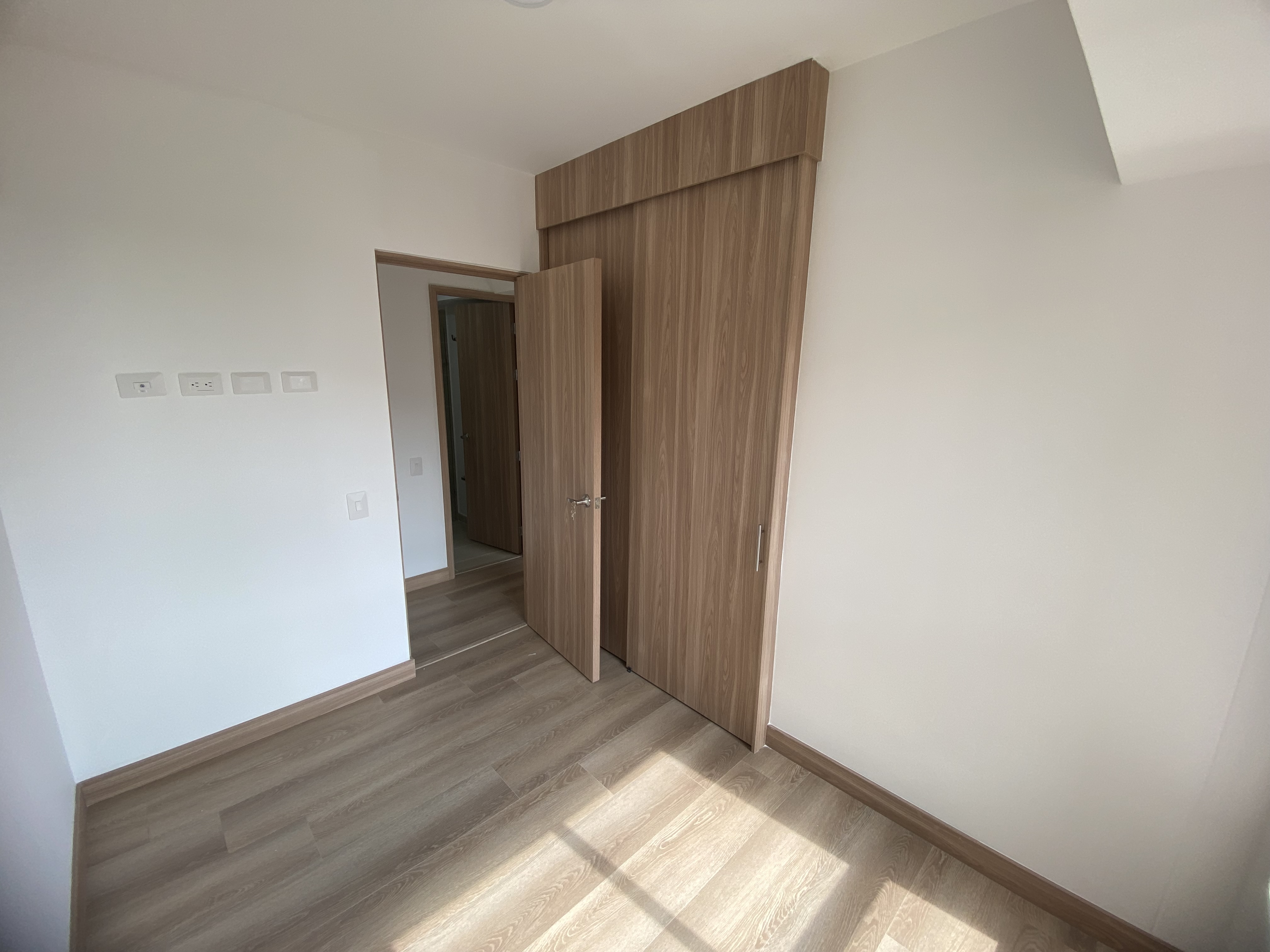 Apartamento en venta para estrenar en La Estrella, Toledo