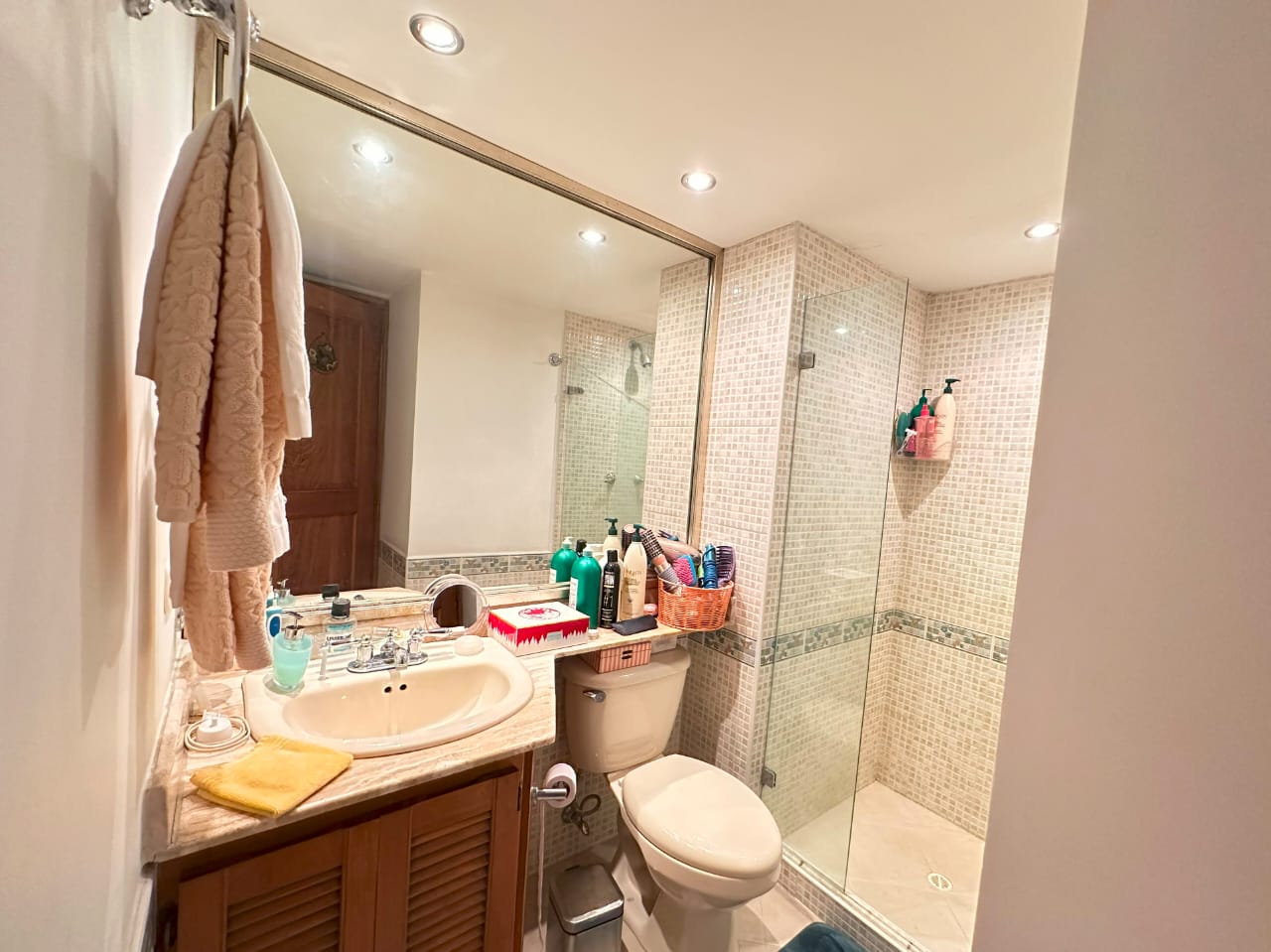Apartamento para la venta en el poblado