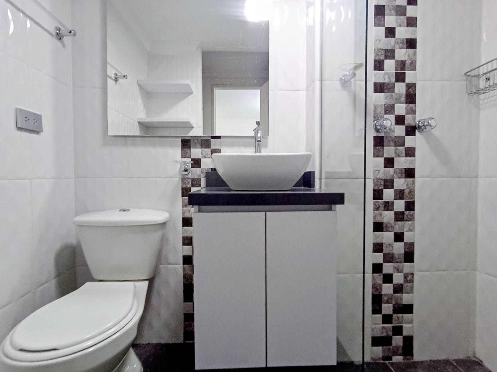 Apartamento en venta en San German - Robledo