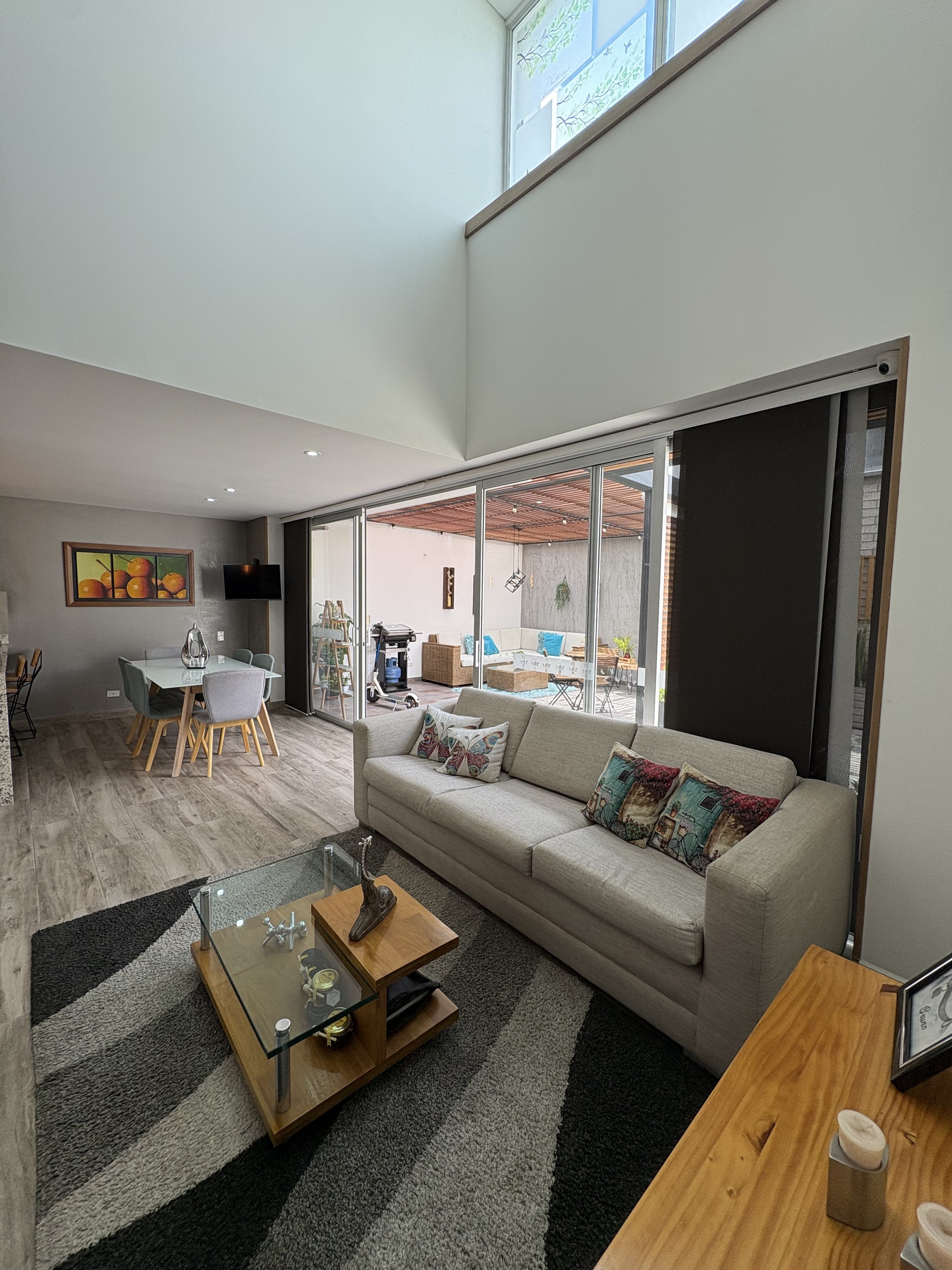Casa  AMOBLADA para la venta en Rionegro sector Barro Blanco