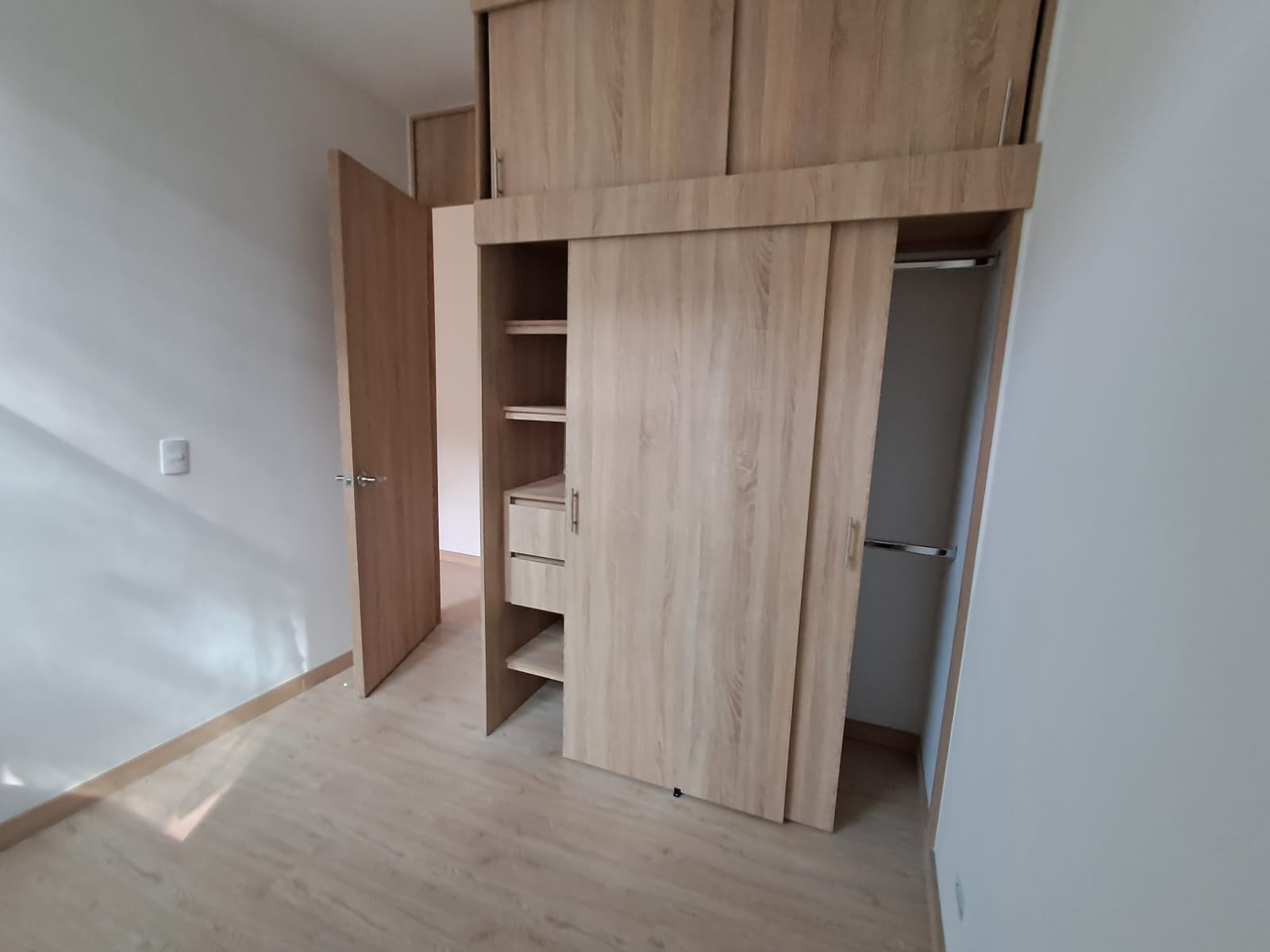 Apartamento Venta Robledo-Altamira BAJO DE PRECIO