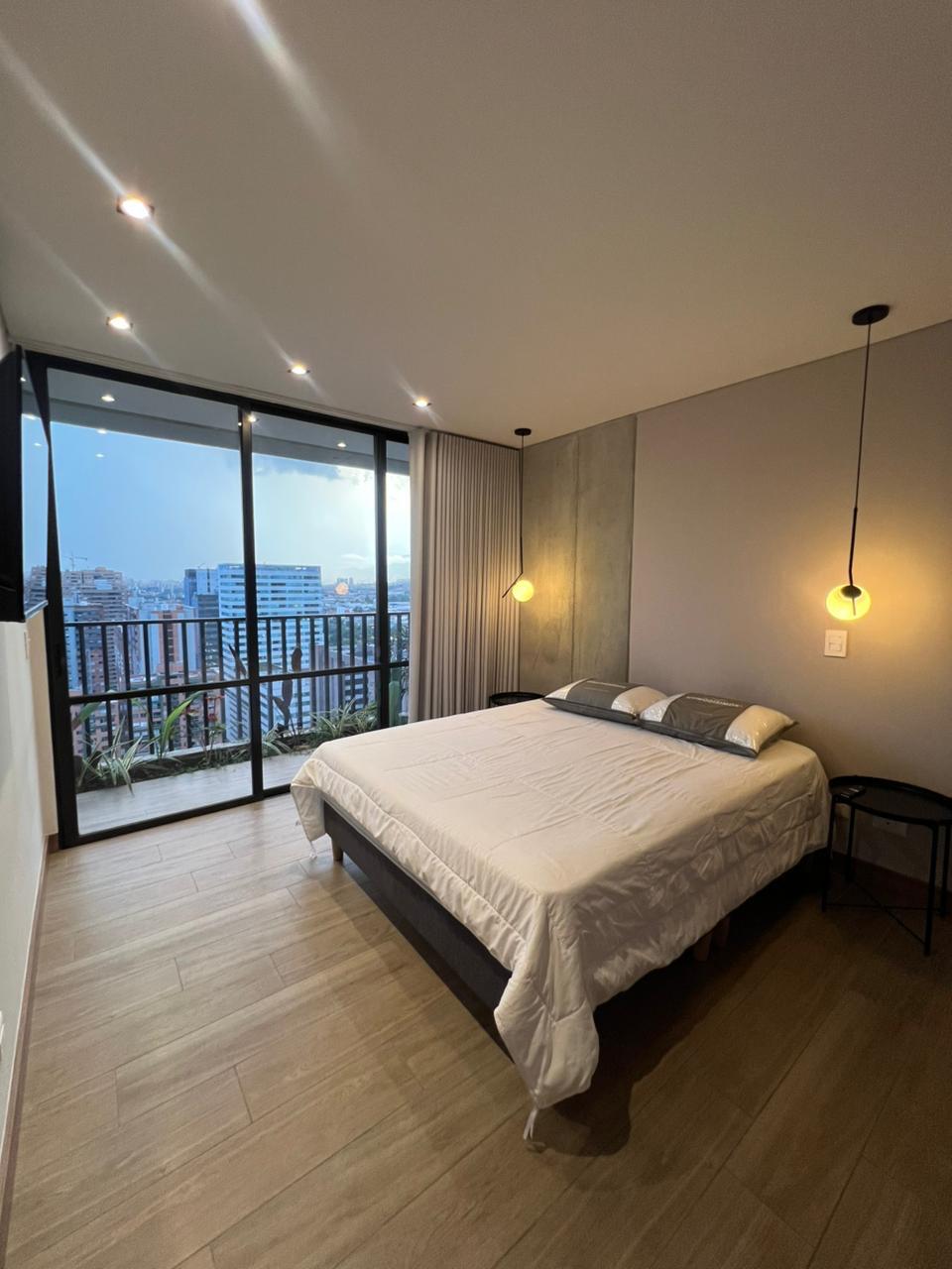 Apartamento amoblado para arriendo en Ciudad del Río El Poblado