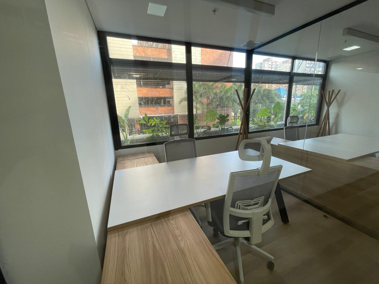 Oficina en Arriendo en los colores