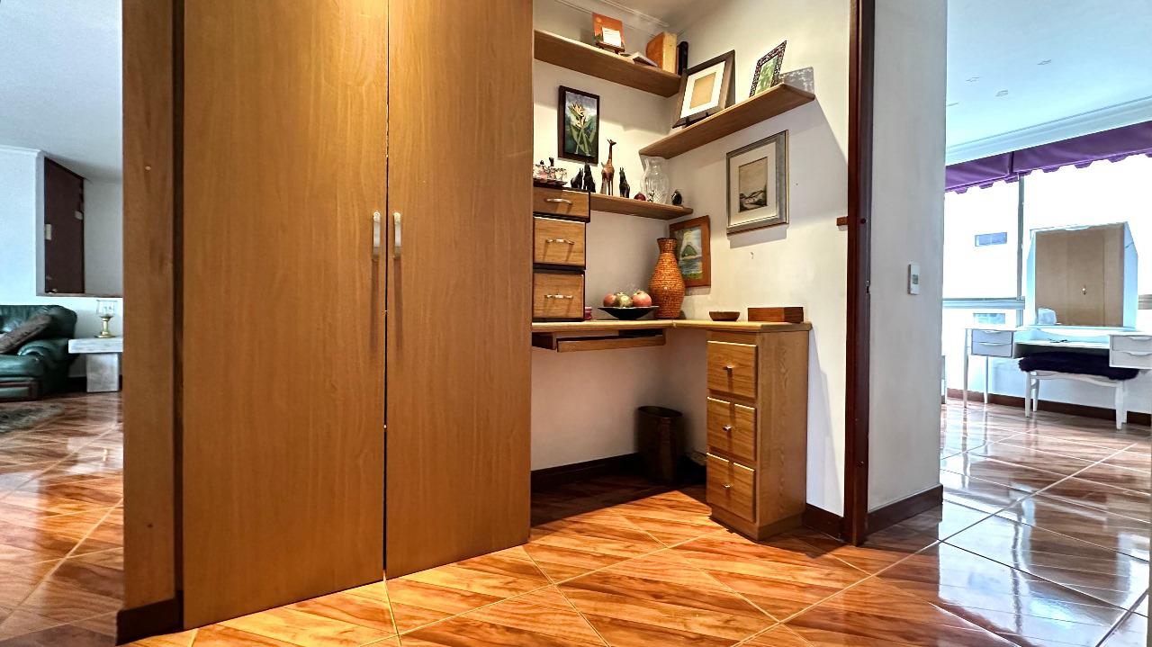 Apartamento para la venta en Poblado Milla de Oro Medellin