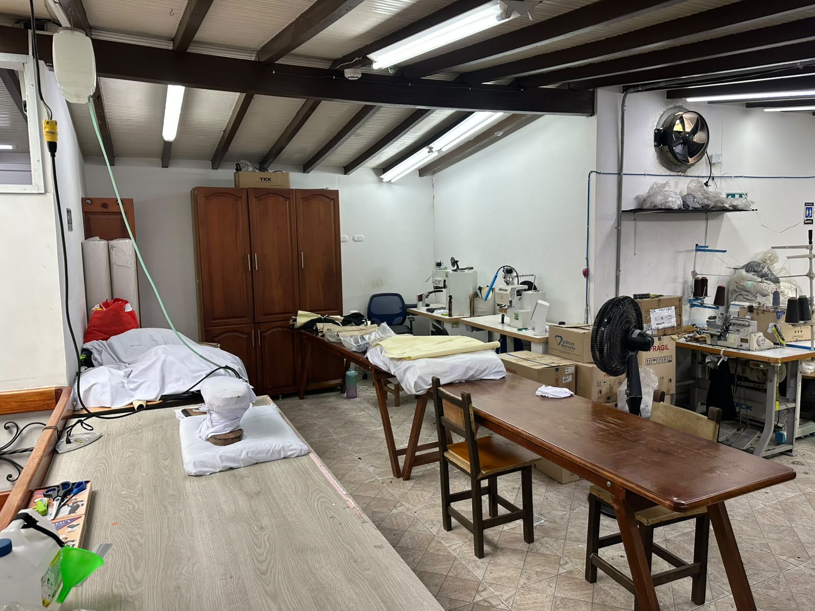 CASA COMERCIAL PARA LA VENTA EN BELEN ALAMEDA