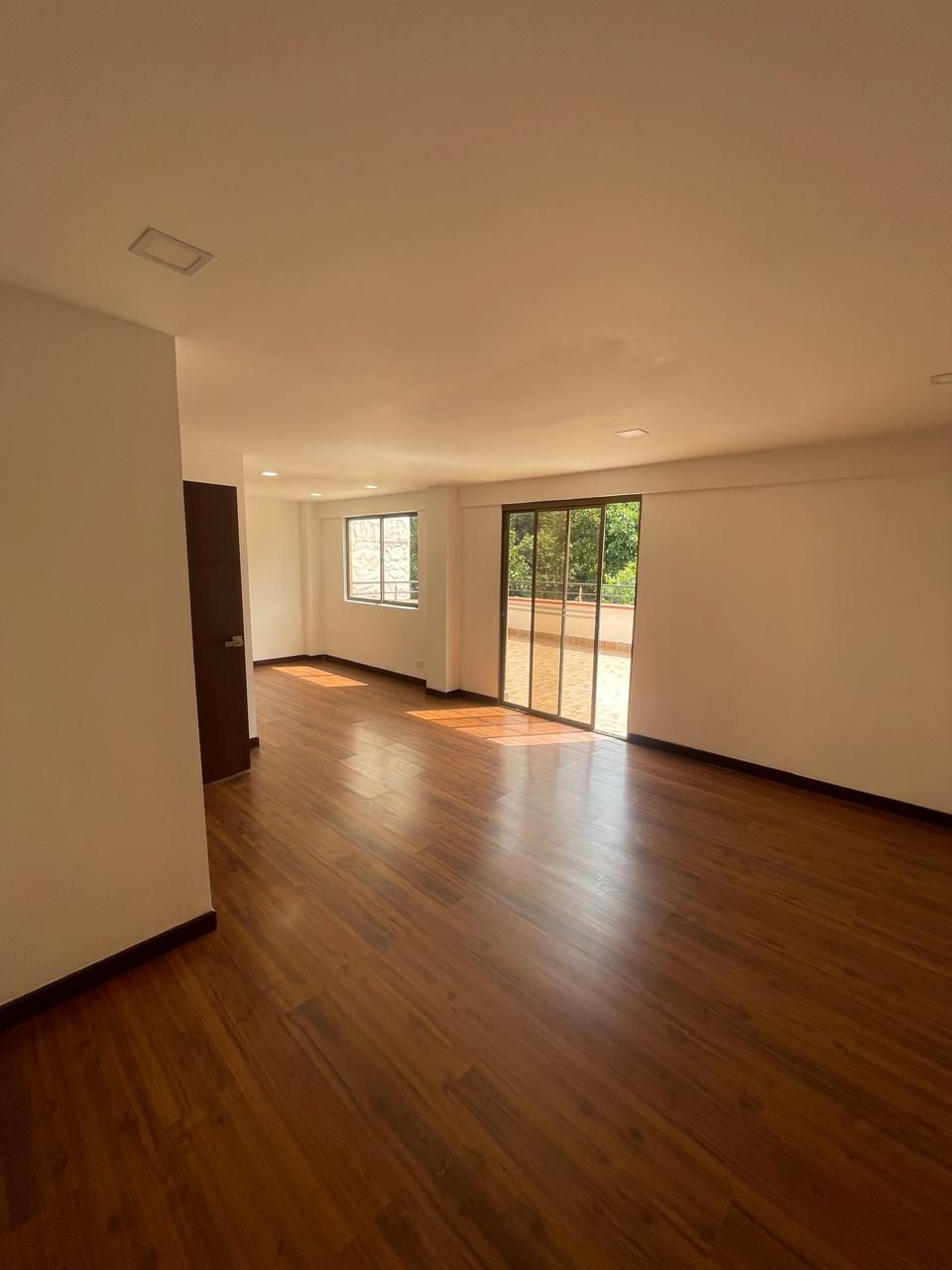 Se vende casa en Sabaneta sector la Doctora