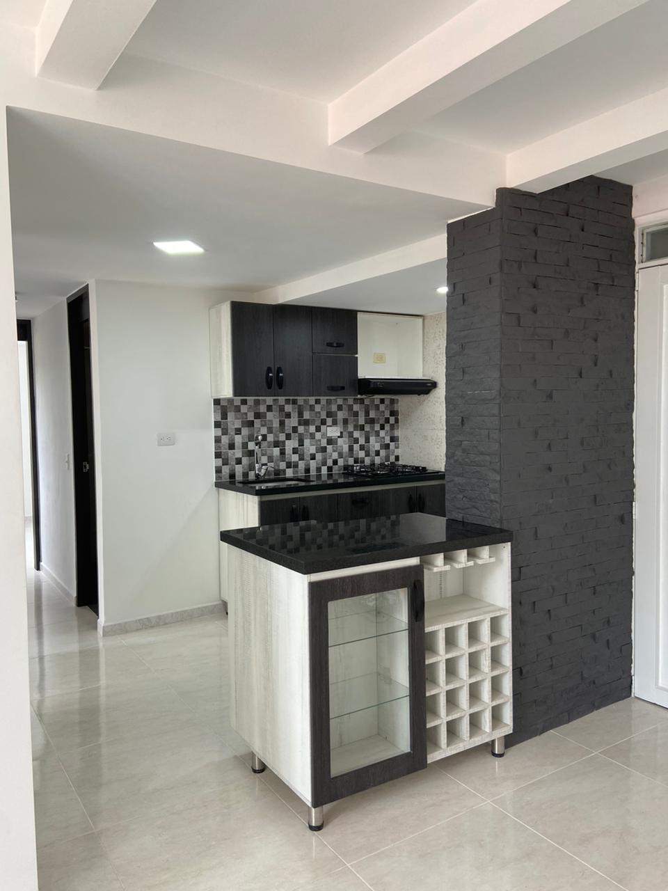 Apartamento en venta en Robledo Pajarito Sector Las Lunas