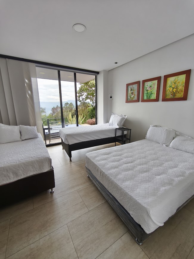 Venta de casa finca en La Estrella La Tablaza