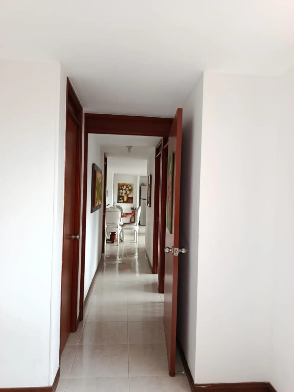 Apartamento en venta en Loma de los Bernal Medellin