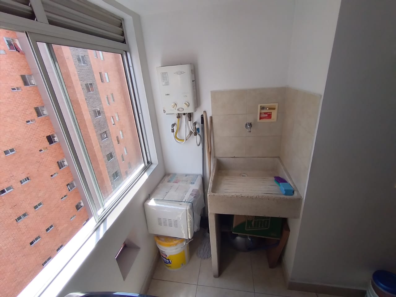 Apartamento en venta en la Loma de los Bernal