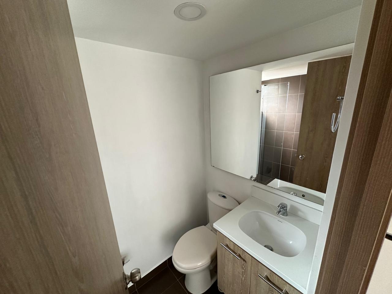 Apartamento para la venta en la Estrella sector Suramerica