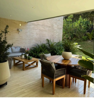 Venta de casa en Medellin El Poblado Las Palmas